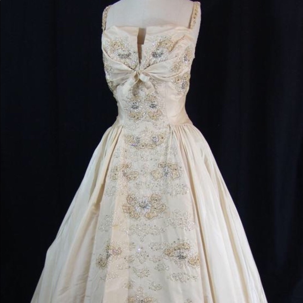 1950s Majestic Wedding Gown